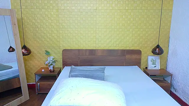 Squirter pussybomb online show from 13, 12, 2024