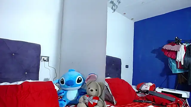 Squirter pussybomb online show from 11, 11, 2025