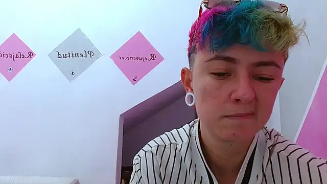 tomboyblue online show from 19, 10, 2025