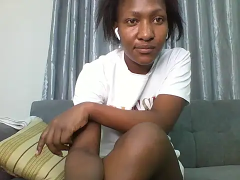 Snapshot of sexy_vivvy chatting on 21, 9, 2025 sexy vivvy online show from 21, 9, 2025