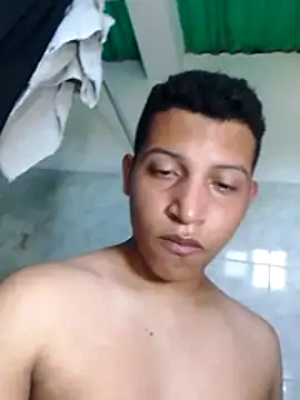 Snapshot of Fuenmayor40 chatting on 16, 12, 2025 Fuenmayor40 online show from 16, 12, 2025