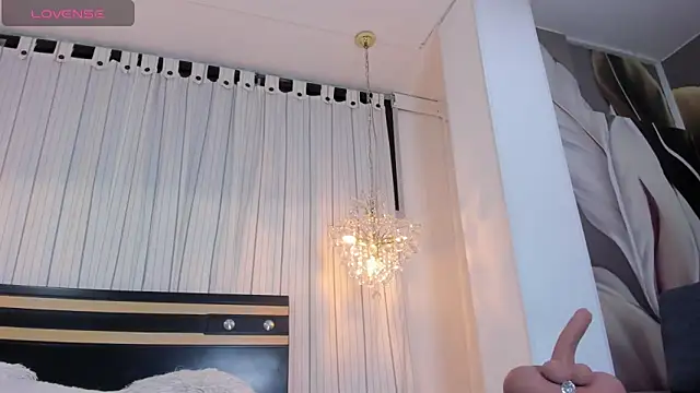 Snapshot of DahianaLincoln chatting on 19, 1, 2025 DahianaLincoln online show from 19, 1, 2025