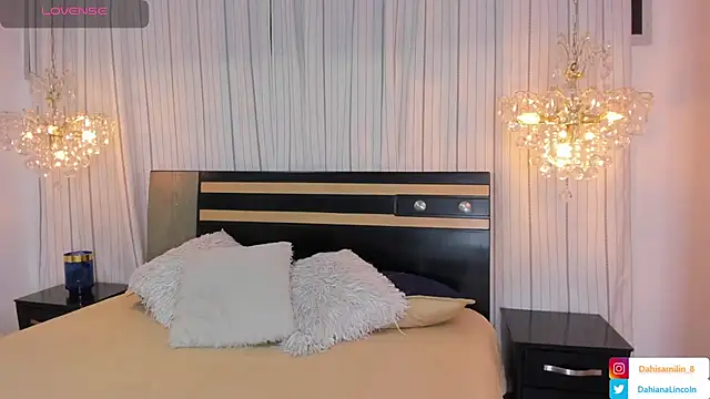 Snapshot of DahianaLincoln chatting on 31, 1, 2025 DahianaLincoln online show from 31, 1, 2025