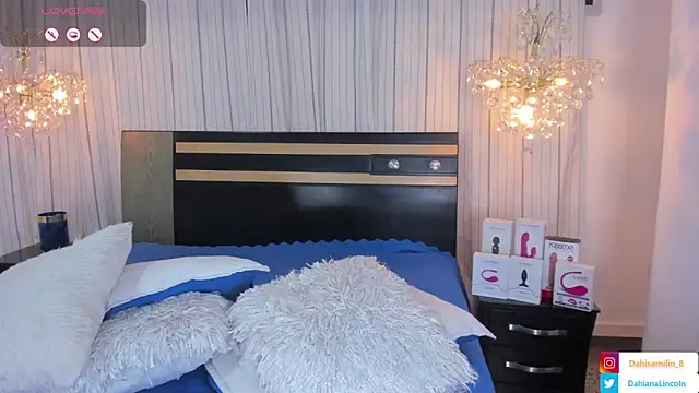 Snapshot of DahianaLincoln chatting on 9, 2, 2025 DahianaLincoln online show from 9, 2, 2025