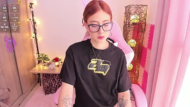 Snapshot of violet_ch chatting on 20, 2, 2025 violet ch online show from 20, 2, 2025