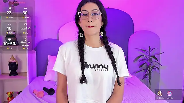 SophieGomez22 online show from 23, 10, 2025