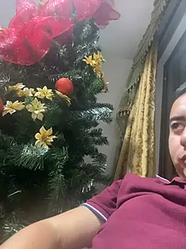 Snapshot of DanielGomez9 chatting on 25, 12, 2024 DanielGomez9 online show from 25, 12, 2024