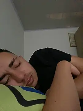 Snapshot of DanielGomez9 chatting on 29, 12, 2024 DanielGomez9 online show from 29, 12, 2024