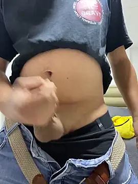 Snapshot of DanielGomez9 chatting on 6, 1, 2025 DanielGomez9 online show from 6, 1, 2025