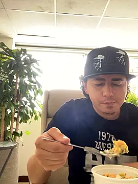 Snapshot of DanielGomez9 chatting on 23, 9, 2025 DanielGomez9 online show from 23, 9, 2025