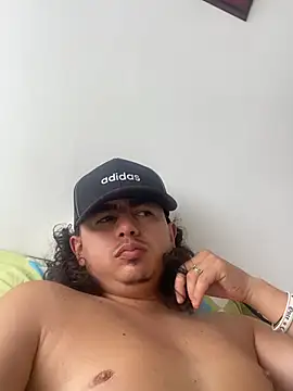 Snapshot of DanielGomez9 chatting on 11, 7, 2026 DanielGomez9 online show from 11, 7, 2026