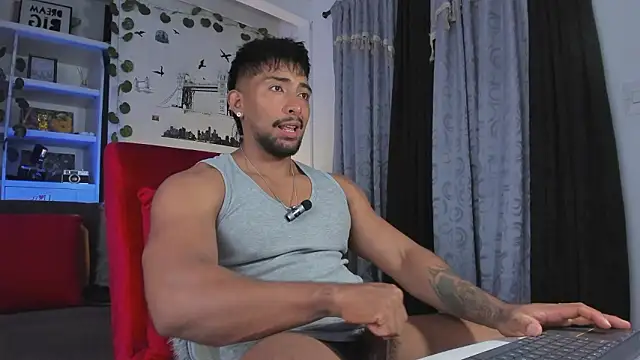 Couple muscle1 online show from 23, 2, 2026
