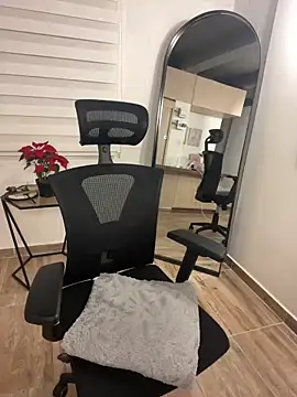 Snapshot of Eva_Gonzalez chatting on 18, 1, 2025 Eva Gonzalez online show from 18, 1, 2025