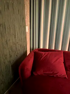 Snapshot of Eva_Gonzalez chatting on 24, 11, 2025 Eva Gonzalez online show from 24, 11, 2025