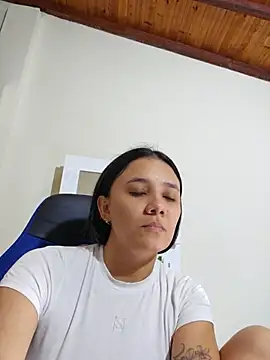 Snapshot of anny_vittar chatting on 11, 9, 2025 anny vittar online show from 11, 9, 2025