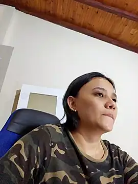 Snapshot of anny_vittar chatting on 16, 9, 2025 anny vittar online show from 16, 9, 2025