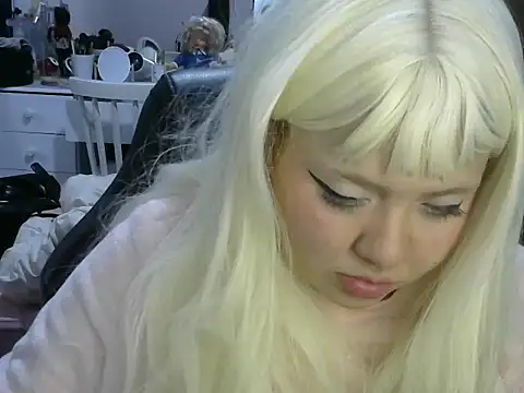 RuthBunny online show from 8, 8, 2026
