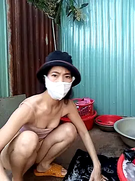 Snapshot of Lyly_sexy2k chatting on 2, 3, 2025 Lyly sexy2k online show from 2, 3, 2025