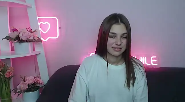 Snapshot of MilanaAngelAs chatting on 11, 1, 2025 MilanaAngelAs online show from 11, 1, 2025