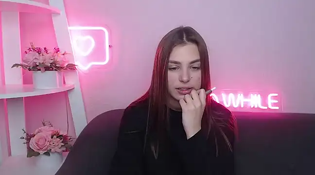 Snapshot of MilanaAngelAs chatting on 22, 2, 2025 MilanaAngelAs online show from 22, 2, 2025