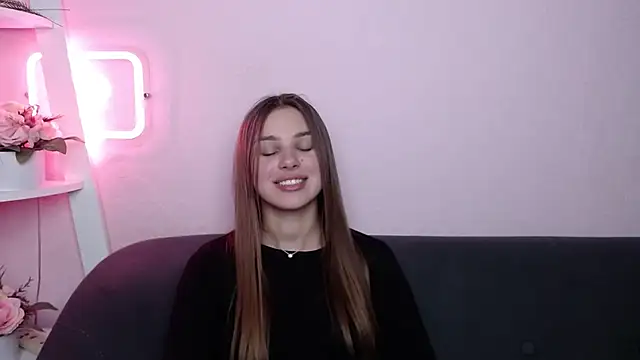 MilanaAngelAs online show from 18, 4, 2026