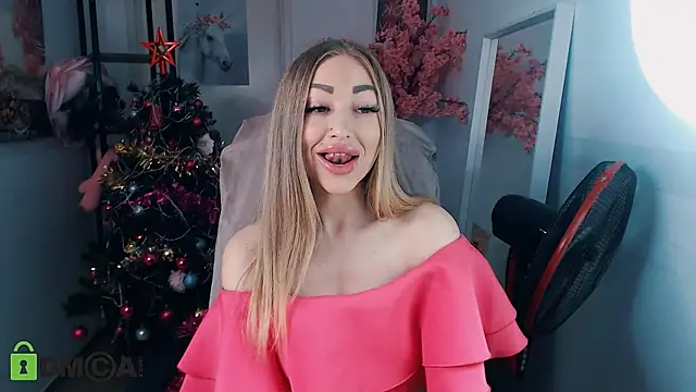 Snapshot of _KittyBoo chatting on 5, 1, 2025 KittyBoo online show from 5, 1, 2025