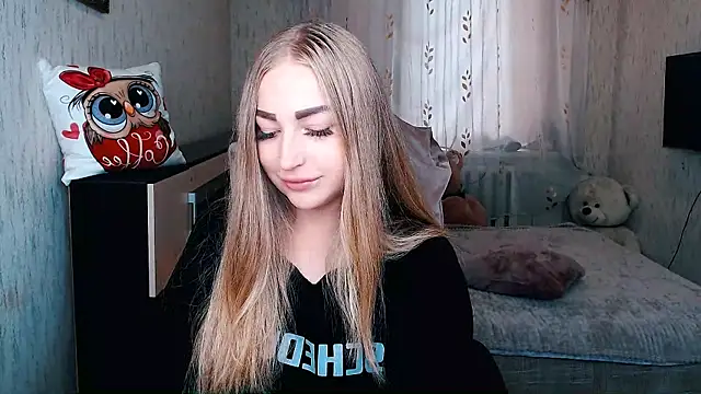 Snapshot of _KittyBoo chatting on 20, 9, 2025 KittyBoo online show from 20, 9, 2025