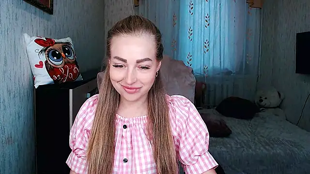 Snapshot of _KittyBoo chatting on 28, 9, 2025 KittyBoo online show from 28, 9, 2025