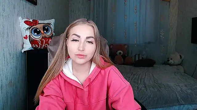 Snapshot of _KittyBoo chatting on 25, 11, 2025 KittyBoo online show from 25, 11, 2025