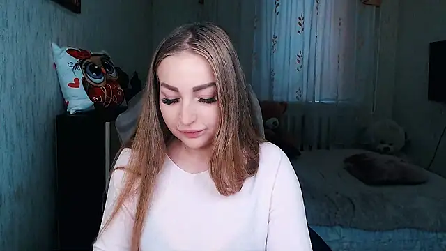 Snapshot of _KittyBoo chatting on 15, 12, 2025 KittyBoo online show from 15, 12, 2025