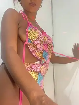 Shhainaysweet online show from 22, 3, 2025