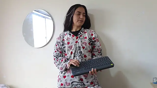 Snapshot of ViolettaSummer chatting on 22, 2, 2025 ViolettaSummer online show from 22, 2, 2025