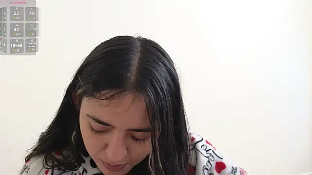 Snapshot of ViolettaSummer chatting on 2, 3, 2025 ViolettaSummer online show from 2, 3, 2025