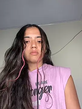 Snapshot of ViolettaSummer chatting on 22, 11, 2025 ViolettaSummer online show from 22, 11, 2025