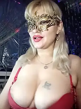 Freya Milf online show from 3, 1, 2025