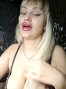 Freya Milf online show from 30, 3, 2026