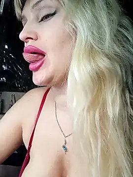 Freya Milf online show from 16, 4, 2026