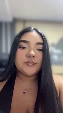 Snapshot of little_lissiee chatting on 13, 6, 2026 little lissiee online show from 13, 6, 2026