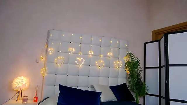 NicoleRosss online show from 30, 1, 2025