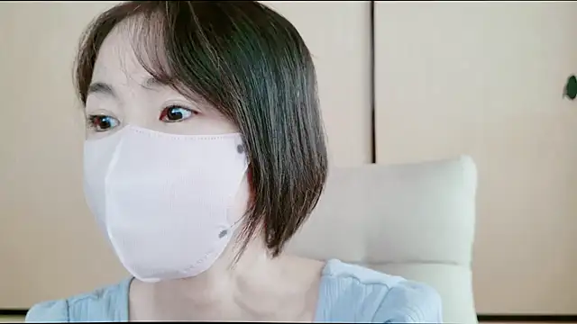 Snapshot of xxArisaxx chatting on 12, 10, 2025 xxArisaxx online show from 12, 10, 2025