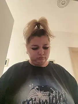 AllysonK online show from 7, 2, 2025