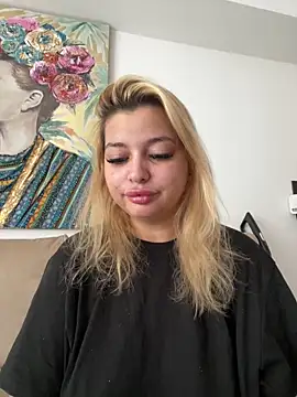 Snapshot of AllysonK chatting on 21, 6, 2026 AllysonK online show from 21, 6, 2026