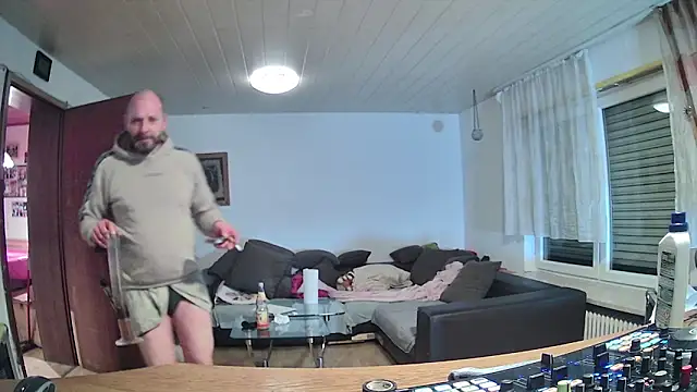 rosaeichel online show from 10, 2, 2026