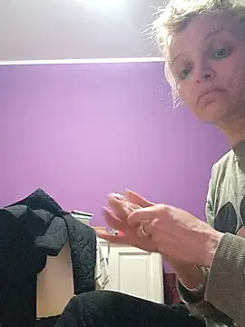 BritneyHudson online show from 23, 3, 2026