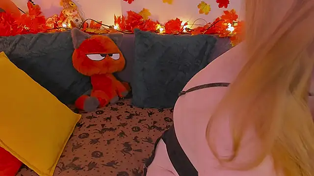 Tori the witch online show from 2, 11, 2025