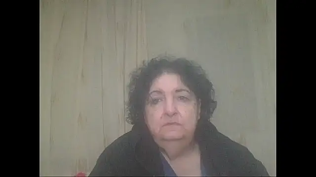 Snapshot of maturekorine chatting on 21, 11, 2025 maturekorine online show from 21, 11, 2025