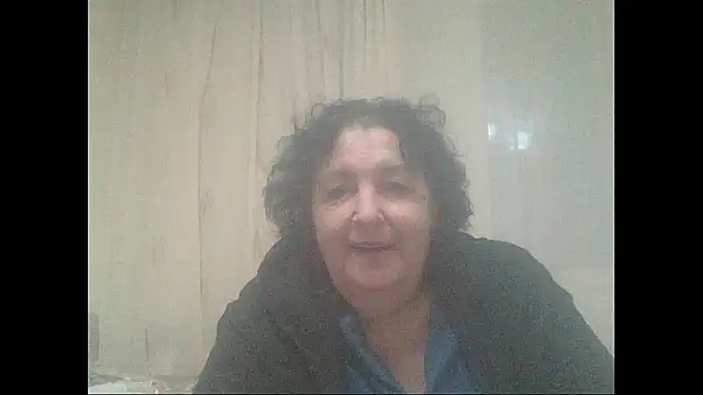 Snapshot of maturekorine chatting on 24, 11, 2025 maturekorine online show from 24, 11, 2025