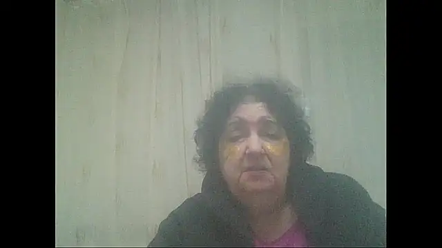 Snapshot of maturekorine chatting on 27, 11, 2025 maturekorine online show from 27, 11, 2025