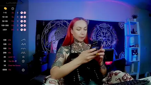 Snapshot of miss_jenna_lovee chatting on 28, 10, 2025 miss jenna lovee online show from 28, 10, 2025