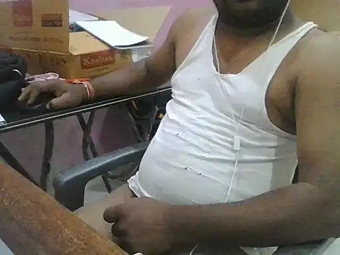 Snapshot of ITGuyhyd chatting on 12, 2, 2026 ITGuyhyd online show from 12, 2, 2026